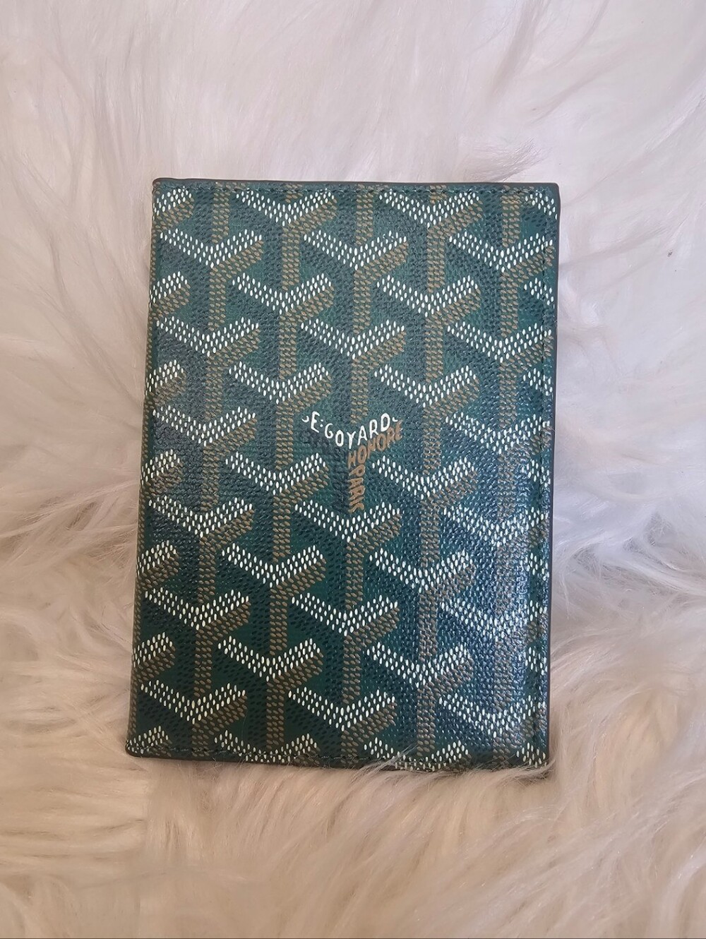 Green Patterned Canvas Passport Holder